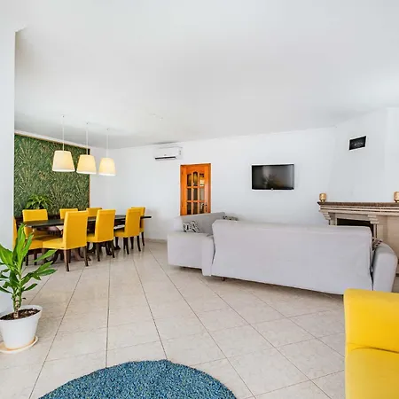 Coelha - Table Tennis And Pool Table Villa *